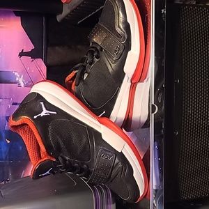 Nike Jordan Low's Varsity Red